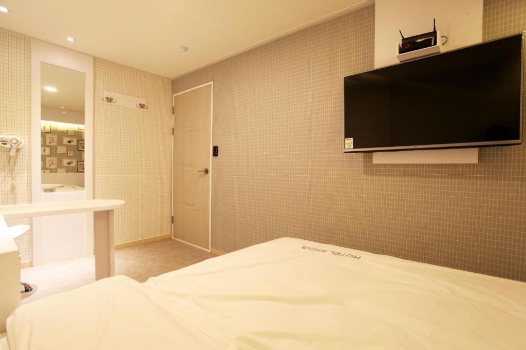 Shine Hotel Seoul Exteriör bild